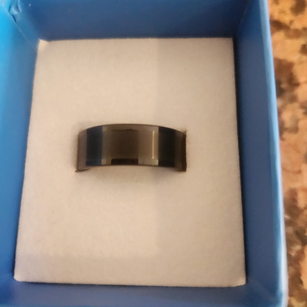 Black tungsten carbide 8 mm flat band ring size 9.5